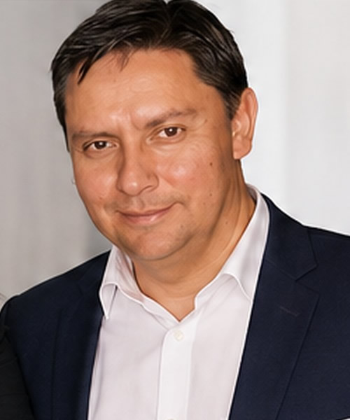 Alejandro Vera, Co-Founder